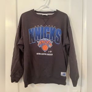 Vintage oversized New York Knicks crewneck